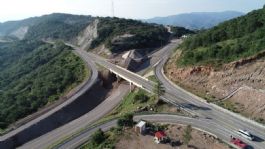 Foto que representa a Supercarretera Mitla-Tehuantepec, un sueño cumplido para las y los oaxaqueños