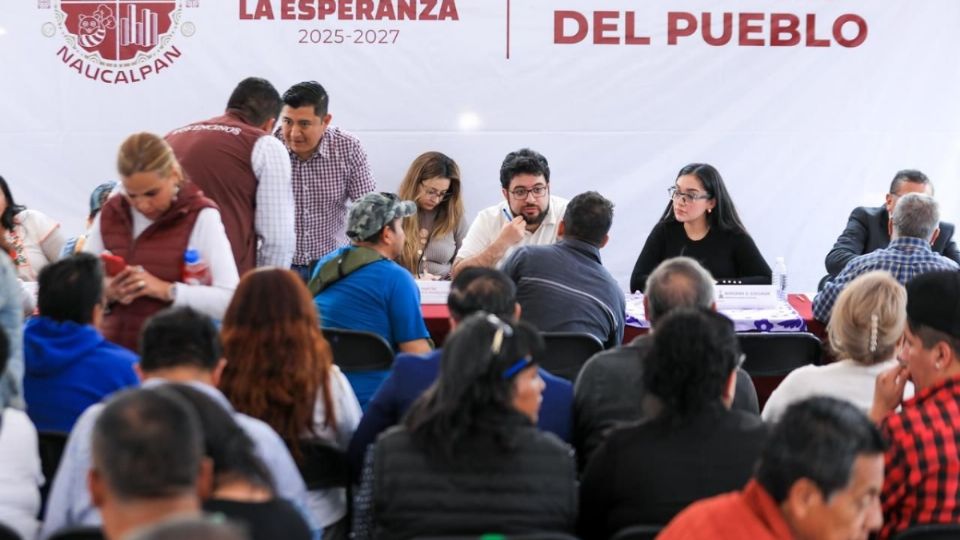 Atiende alcalde a más de mil 500 personas en Asamblea del Pueblo en la Plaza Cívica de San Mateo Nopala