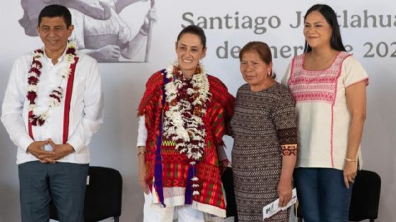 Ariadna Montiel destaca logros de la Cuarta Transformación en entrega de Tarjetas Pensión Mujeres Bienestar en Oaxaca