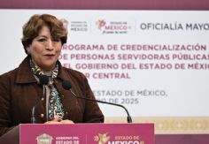 Foto ilustrativa de nota Arranca GEM credencialización de trabajadores; Gobernadora Delfina Gómez insta a servir al pueblo con honestidad y transparencia