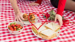 Foto que representa a ¿Dónde hacer picnic en la CDMX? 3 lugares para pasar San Valentín con pareja o amigos