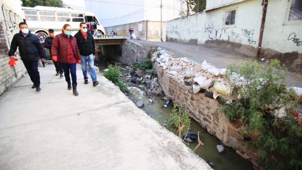 Se realizan labores de limpieza en el municipio.