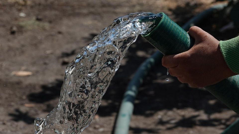 Debido a una fuga se verá afectado el suministro de agua en más de 100 colonias.