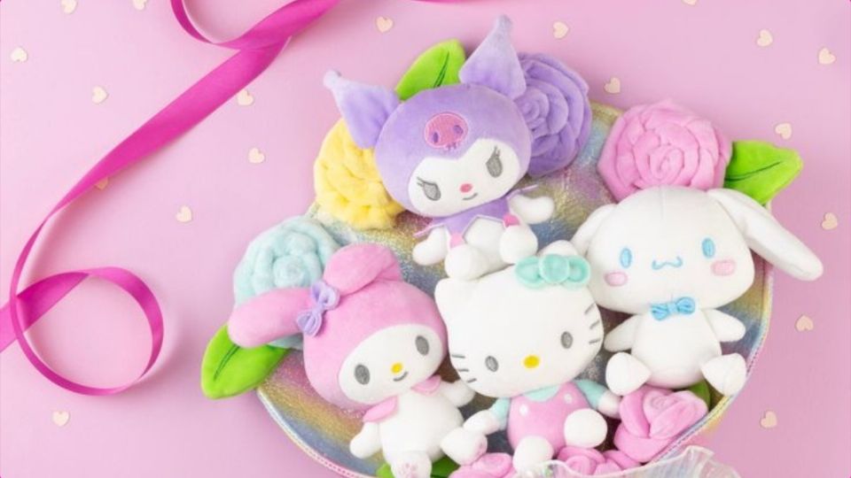 Regala este San Valentín un hermoso ramo de peluches con o sin flores de los personajes de Sanrio.