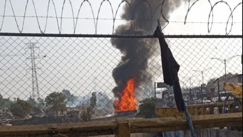 Se registra fuerte incendio en respiraderos de Río de los Remedios | VIDEOS