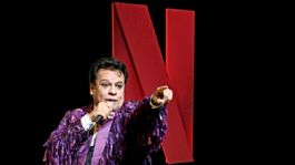 Foto que representa a Netflix anuncia serie documental sobre la vida de Juan Gabriel y comparte su primer tráiler