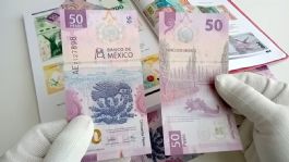 Foto que representa a La serie de billetes de 50 pesos con error de acuñación que HOY valen 2.6 millones, fueron emitidos por Banxico