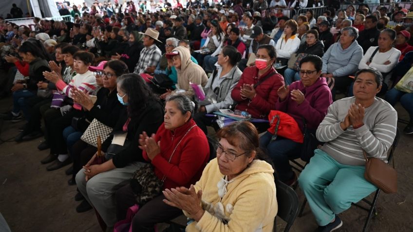 Pension Mujeres Bienestar 60 a 64 años: quiénes recogen la tarjeta este 24 de enero