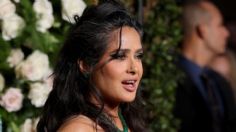 Salma Hayek acapara los reflectores en los Globos de Oro 2025 con elegante vestido mocha mousse, el color del año