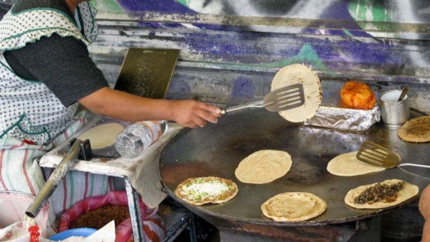 Detienen a un hombre por agredir con aceite hirviendo a vendedoras de antojitos en la Cuauhtémoc