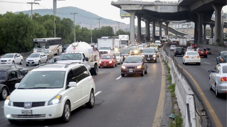 Las carreteras de ingreso a la CDMX muestran aforo la tarde de este domingo 5 de enero.