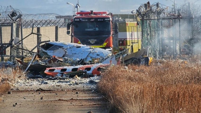 Reconstruyen en VIDEO los ÚLTIMOS MOMENTOS del avión que se estrelló en Corea del Sur y dejó 179 muertos