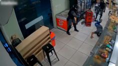 Asaltante termina baleado por la policía tras intentar robar en una panadería | VIDEO FUERTE