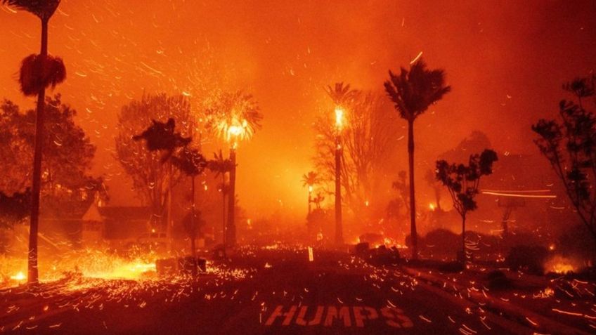 Desde el espacio, así se ven los tres grandes incendios que arrasan Los Ángeles al mismo tiempo