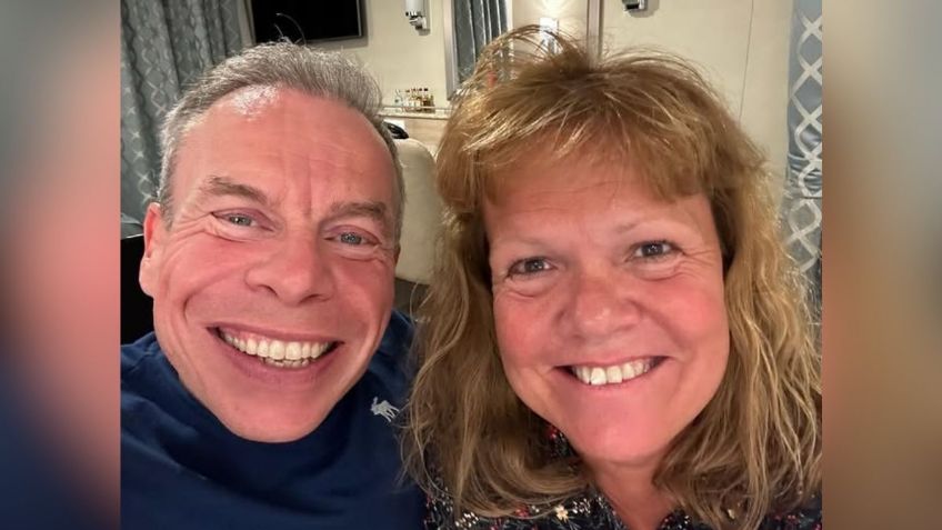 Warwick Davis, estrella de "Harry Potter", demandará al hospital donde murió su esposa por presunta negligencia médica