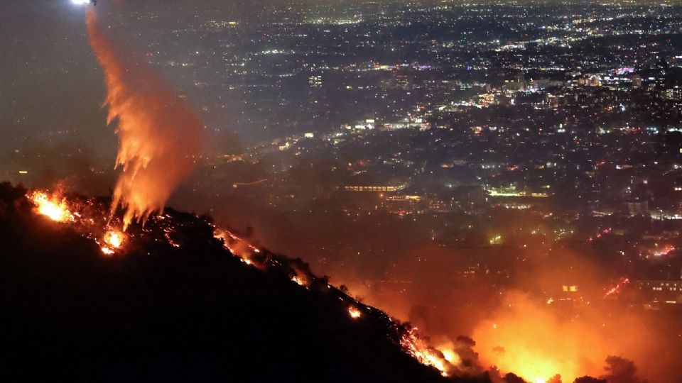 Los vientos de Santa Ana son secos y extremadamente cálidos.