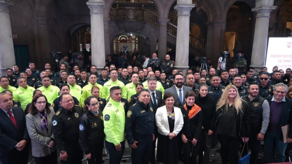 Vásquez Camacho aseguró que la ampliación de cuadrantes policiacos contribuyen a la construcción de una seguridad pública más cercana, eficaz y confiable para la ciudadanía.