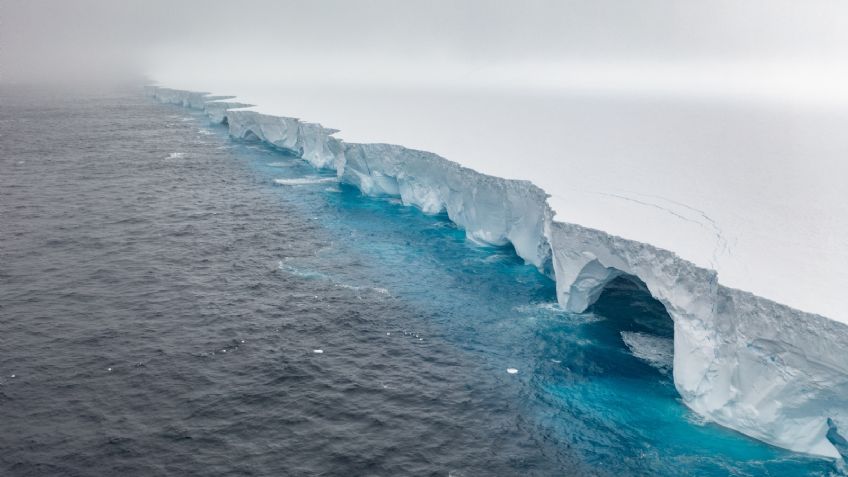 Un fragmento de hielo del tamaño de París se desprende del iceberg más grande del mundo