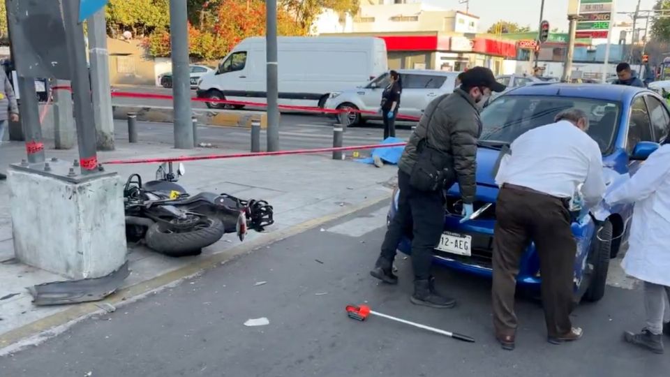 Accidente en la colonia Doctores entre una moto y un auto