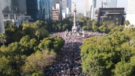 Foto que representa a EN VIVO: Megamarcha de comerciantes de Mercados Públicos CDMX | rutas y alternativas HOY, lunes 10 de febrero