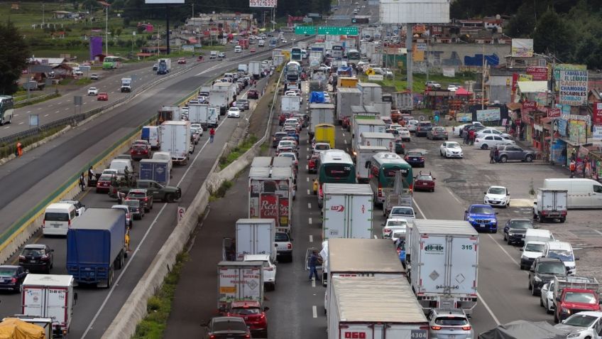 Reabren circulación en la carretera México-Toluca tras accidente de esta tarde