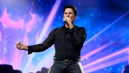 Foto que representa a Chayanne anuncia más conciertos en México para su gira "Bailemos otra vez": ¿Dónde y cuándo se presentará?