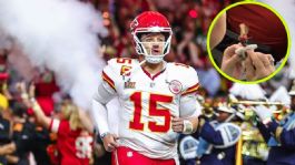 Foto que representa a Mujer se vuelve viral tras aparecer en el Super Bowl con un muñeco vudú de Mahomes | VIDEO