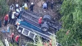 Foto que representa a Identifican a mexicano entre los 54 muertos por accidente de autobús en Guatemala