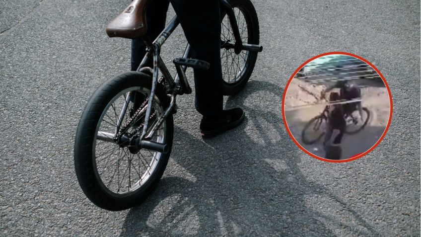 Sujeto en bicicleta da nalgada a una menor que caminaba con su amiga en Ecatepec | VIDEO