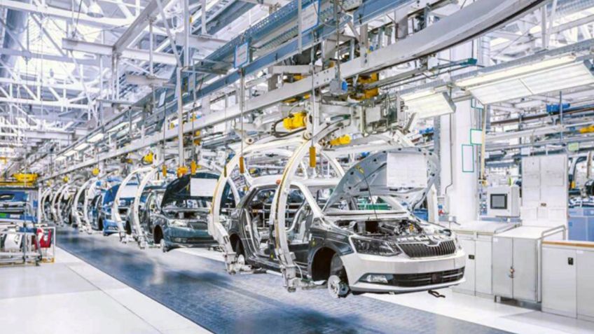 Industria automotriz mexicana, en riesgo por aranceles de EU: Moody’s