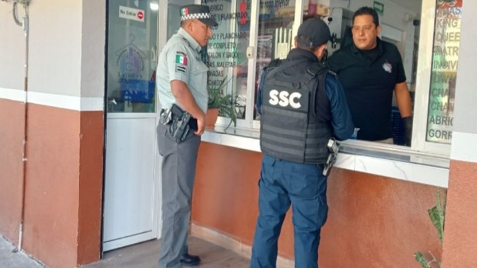 A cada despliegue policial se hace una invitación a los vecinos de cada colonia con la finalidad de tener un contacto directo con los mandos policiales de la demarcación. 