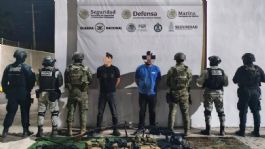 Foto que representa a Fuerzas de seguridad aseguran vehículos, armas y municiones tras un enfrentamiento al norte de Culiacán