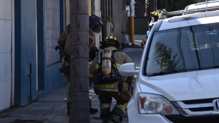 Evacuan a 50 personas tras fuga de gas en la colonia Cacho