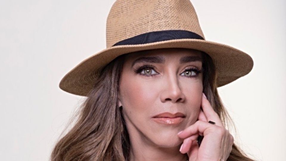 Cynthia Klitbo habría conocido a su nuevo pretendiente en las redes sociales