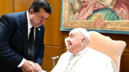 Foto que representa a Pedro Haces se reúne con el Papa Francisco; conversan sobre migración y derechos humanos