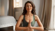 Yoga en 10 minutos: 5 posturas para iniciar la mañana con buena energía