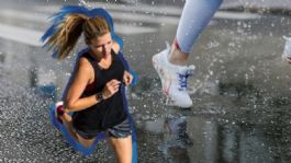 Foto que representa a Qué pasa si entreno bajo la lluvia | Mitos y realidades de acuerdo con expertos