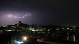 Foto que representa a Servicio Meteorológico advierte por tormentas eléctricas y fuertes lluvias en estos estados | clima 6 de febrero