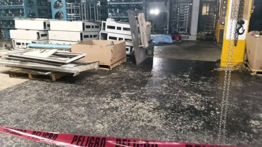 Un trabajador muere tras caerle maquinaria pesada en Nuevo León