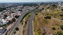 Foto que representa a Anuncian bloqueo en la México-Querétaro para el 7 de febrero | Consulta ALTERNATIVAS