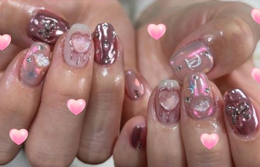 5 diseños de uñas coreanas elegantes para lucir el Día de San Valentín