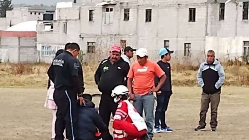 Rayo cae en cancha de fútbol donde entrenaba equipo infantil, en Tlaxcala, y alcanza a tres niños y un adulto