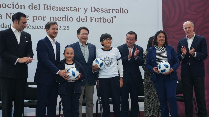 Firman SEP y FMF carta de intención para fomentar por medio del futbol hábitos de Vida Saludable en planteles escolares