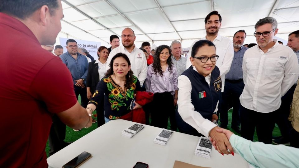 MÉXICO TE ABRAZA cuenta con el apoyo de gobernadores, presidentes municipales, alcaldes; empresarios, organizaciones sociales, políticas, religiosas y académicas