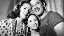 Foto que representa a Triunfó a lado de Pedro Infante y murió de la misma forma que él, pero 8 años antes