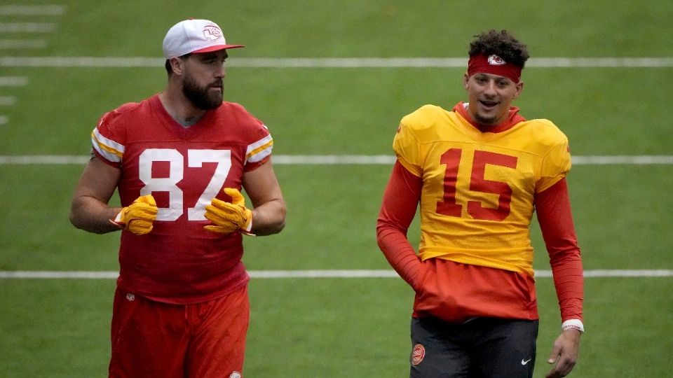 Las estrellas de los Chiefs, Travis Kelce y Patrick Mahomes fueron víctimas de robo en sus propiedades