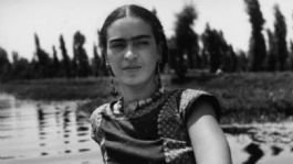 Foto que representa a Visita la experiencia inmersiva "Frida Kahlo: la vida de un icono" en CDMX: ¿cuánto cuestan los boletos?